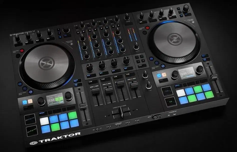 Traktor S4 mk3 구매합니다